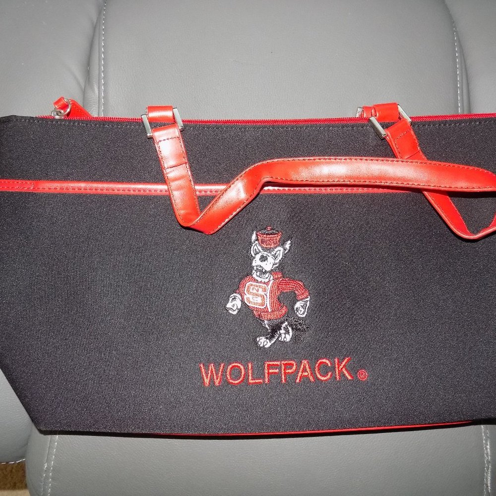 North Carolina State University Wolfpack NCSU Wome